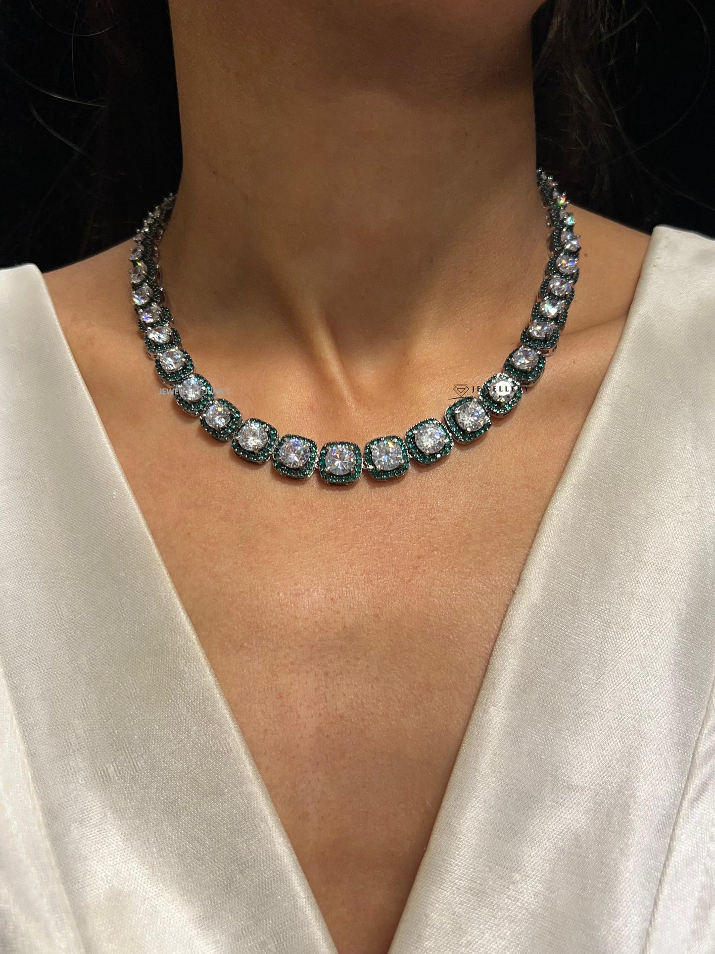 ARAMAYA DIAMOND NECKLACE N-1011