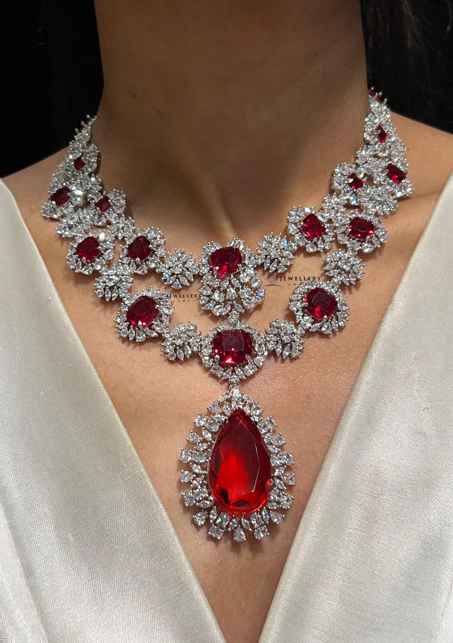NOLA DIAMOND NECKLACE