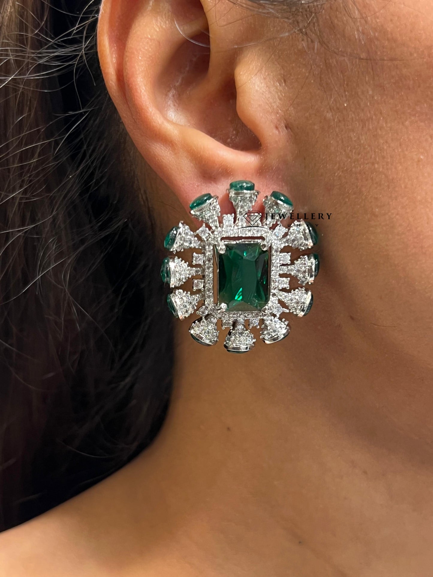 SOLEIL STUD EARRING