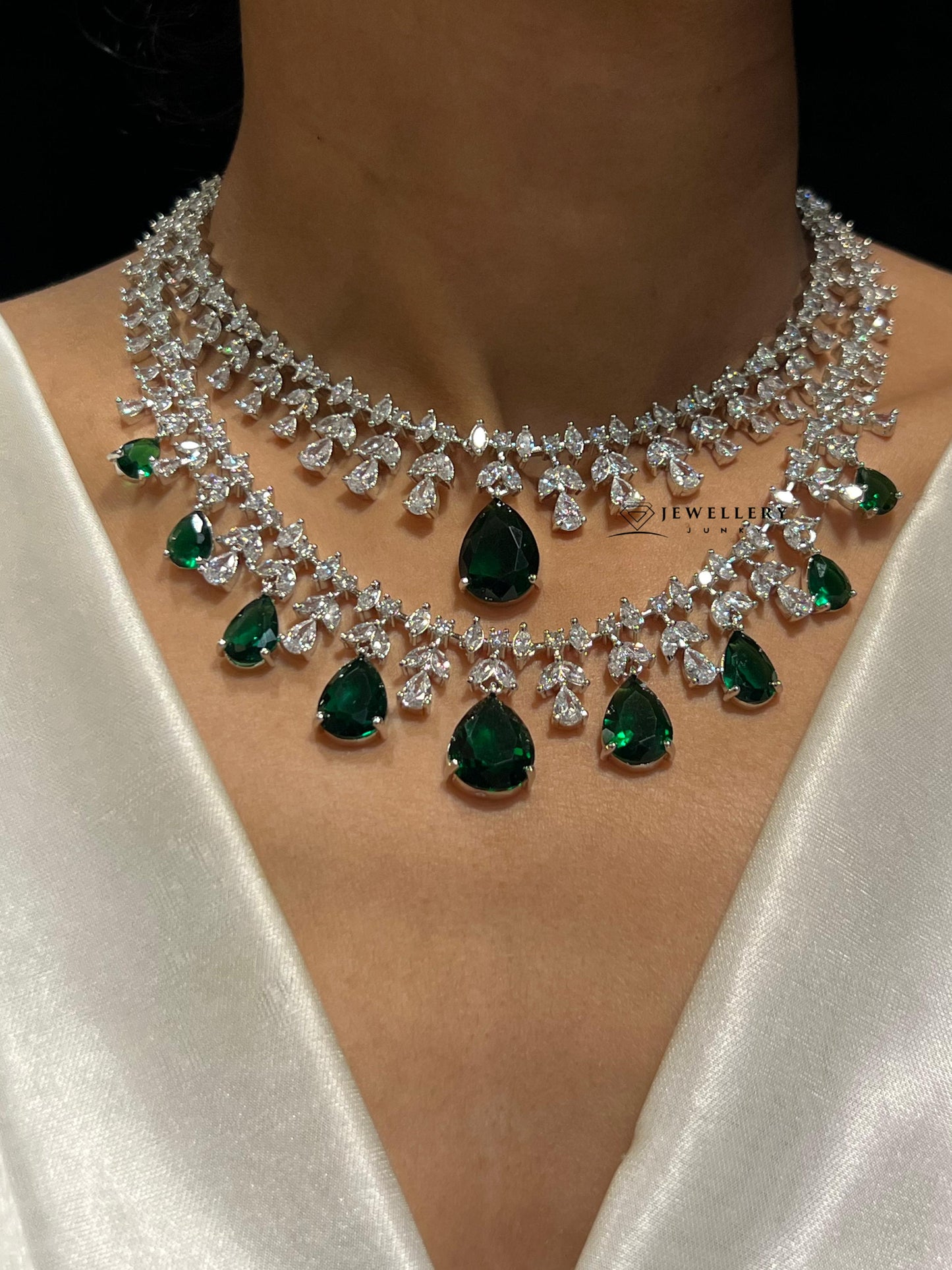 MONROE DIAMOND NECKLACE