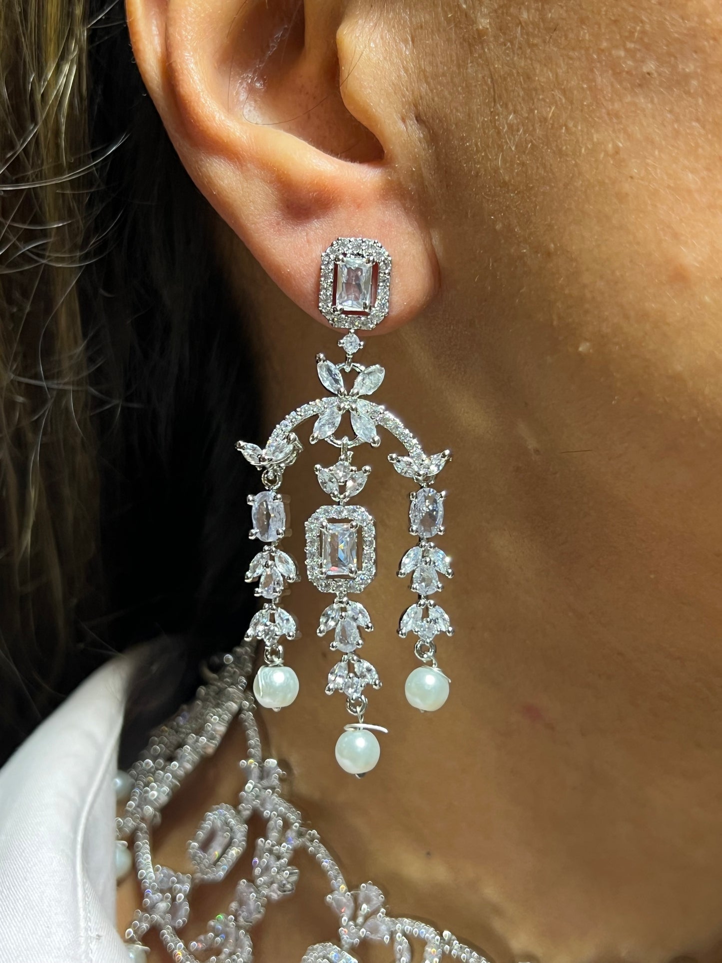 AUTUMN DIAMOND NECKLACE N-1052