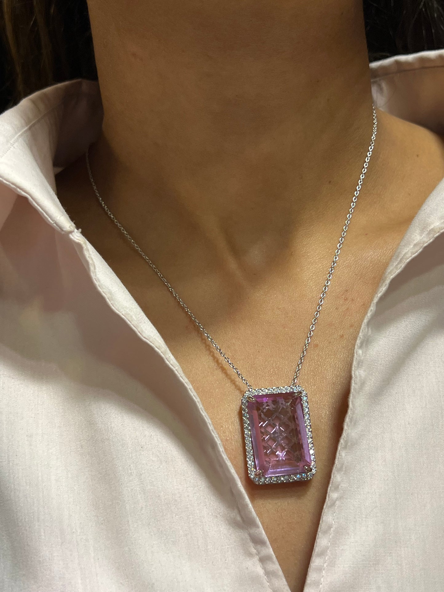 MEHR DIAMOND PENDENT