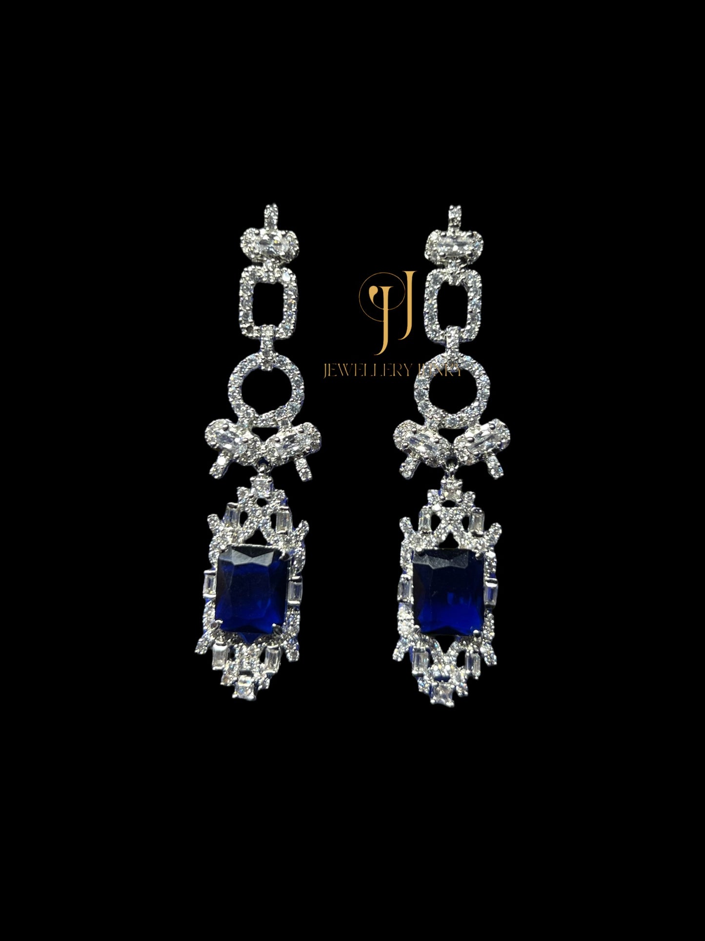 KAYLA DIAMOND NECKLACE