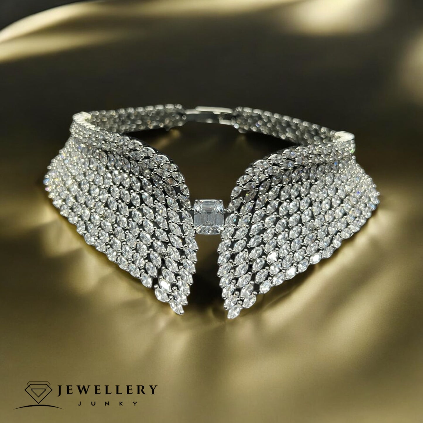 DARLE DIAMOND NECKLACE N-1062