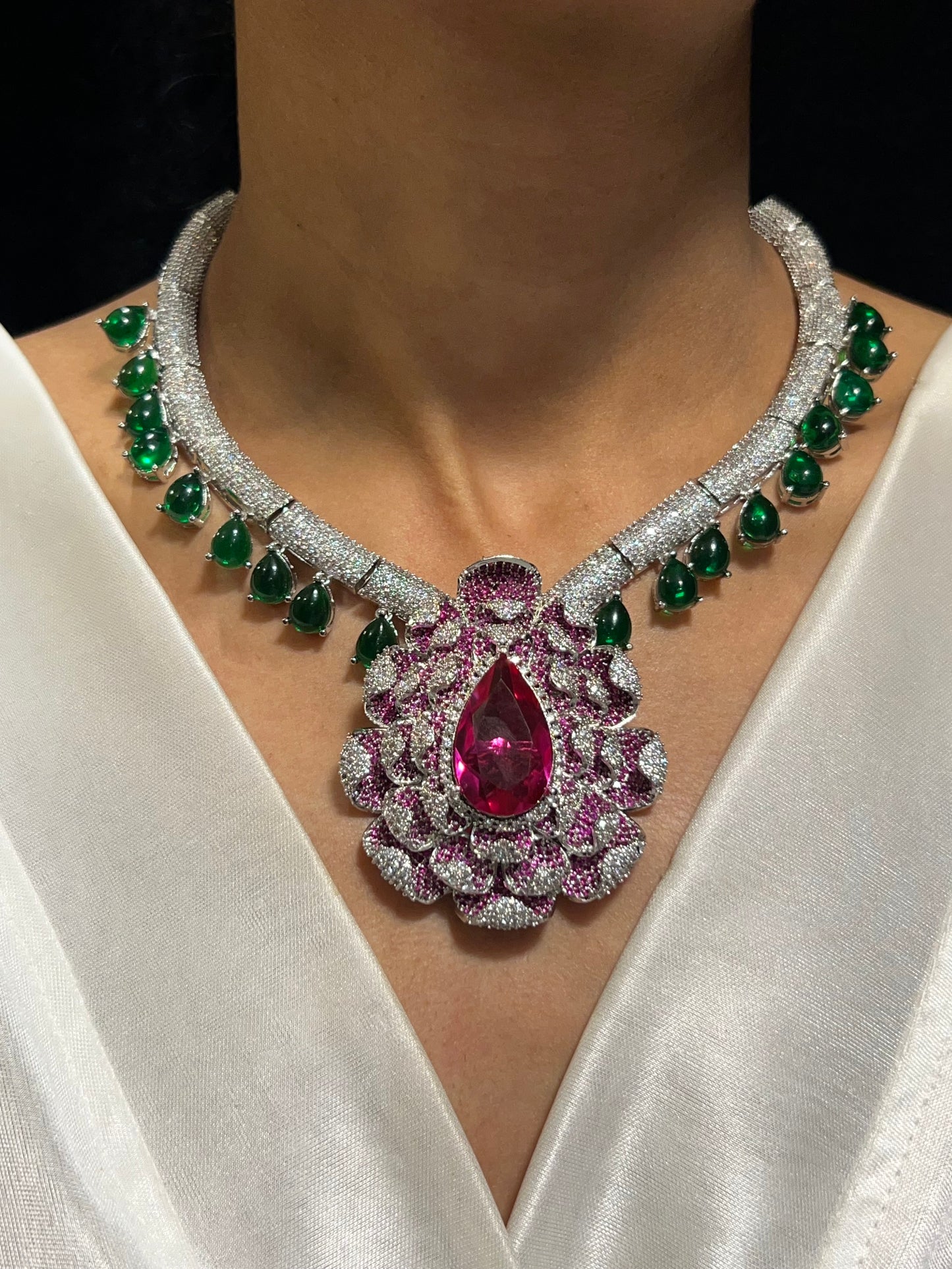 MALAIKA DIAMOND NECKLACE