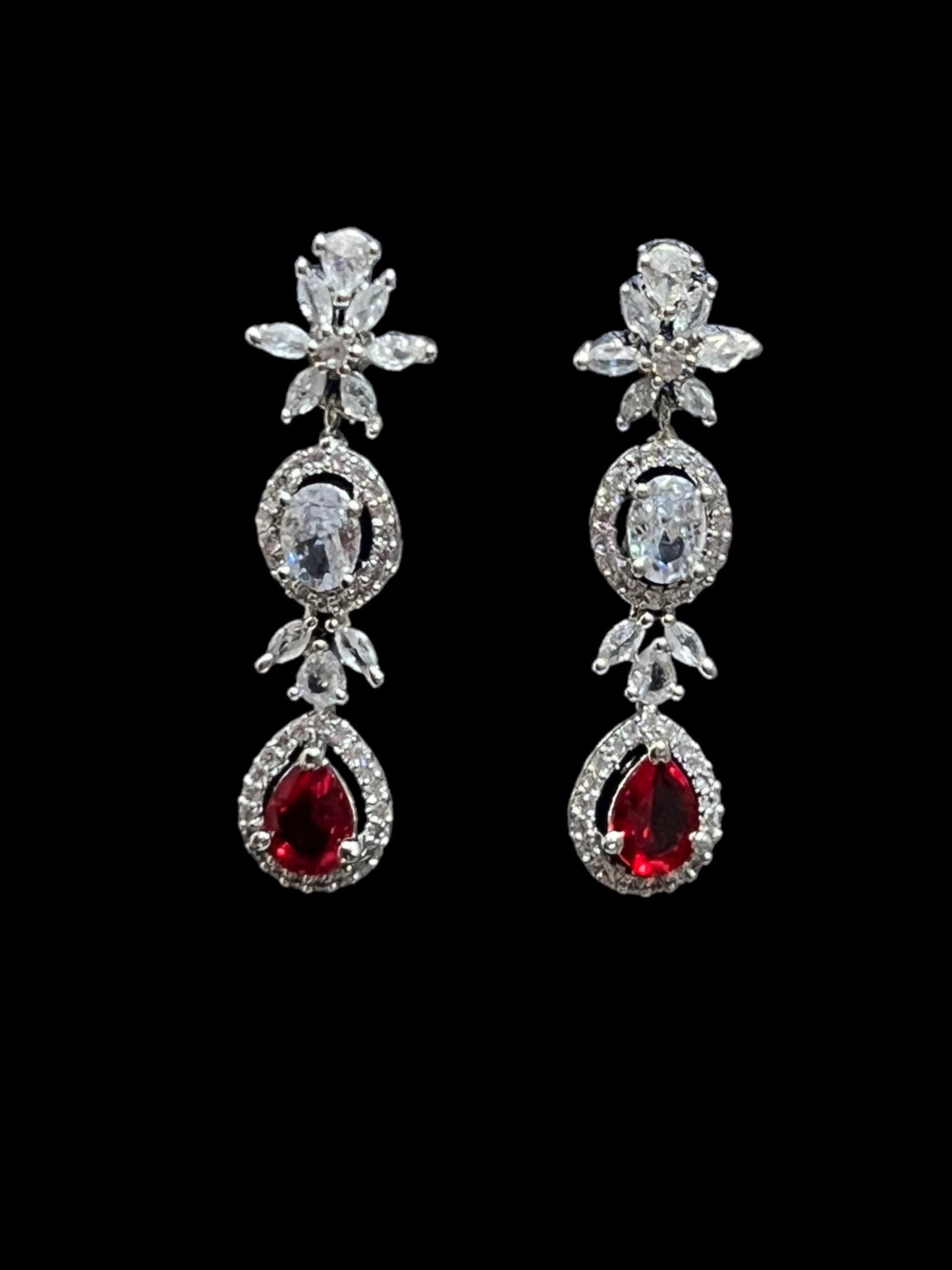 GIZA DIAMOND NECKLACE