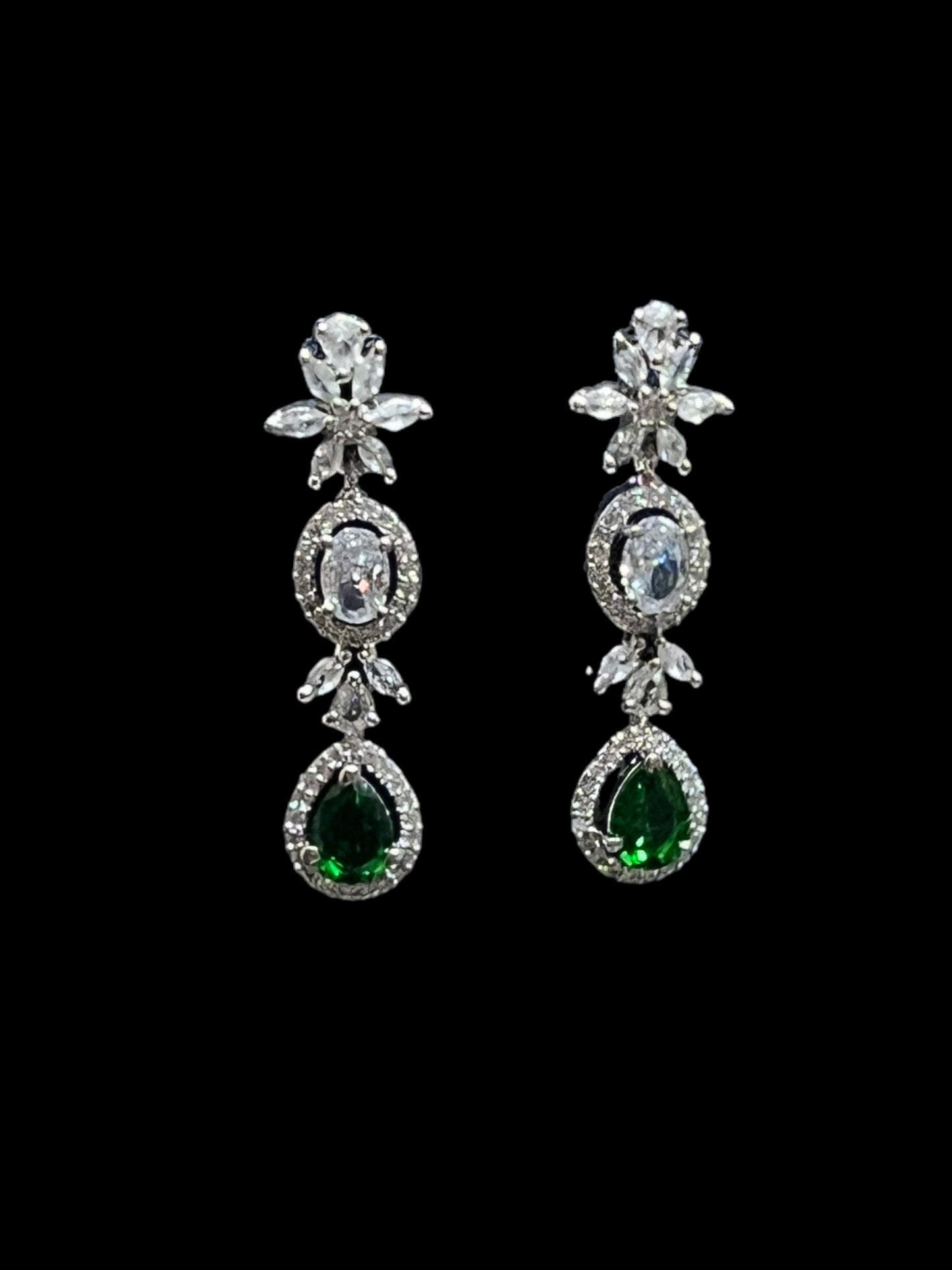 GIZA DIAMOND NECKLACE