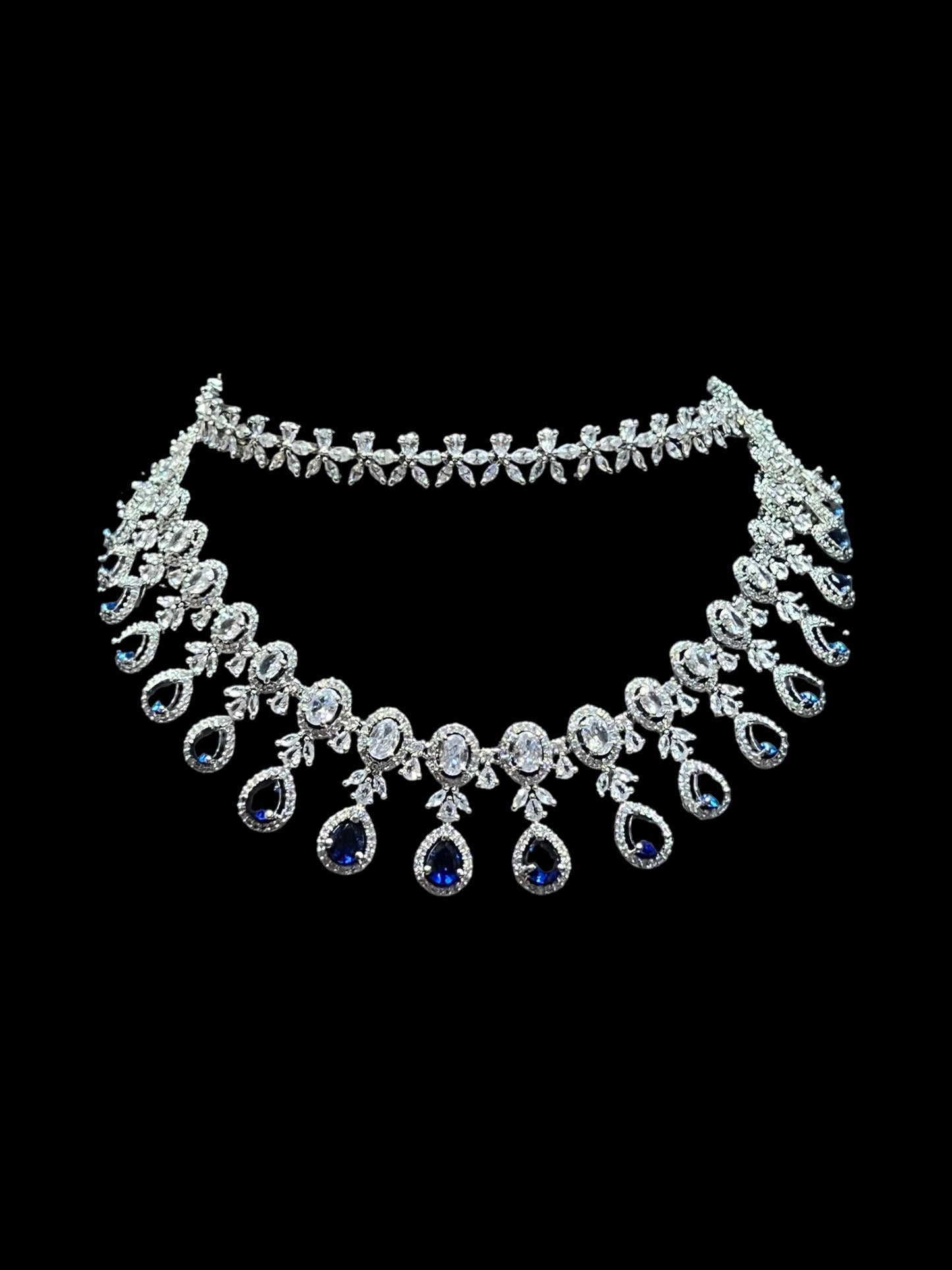 GIZA DIAMOND NECKLACE