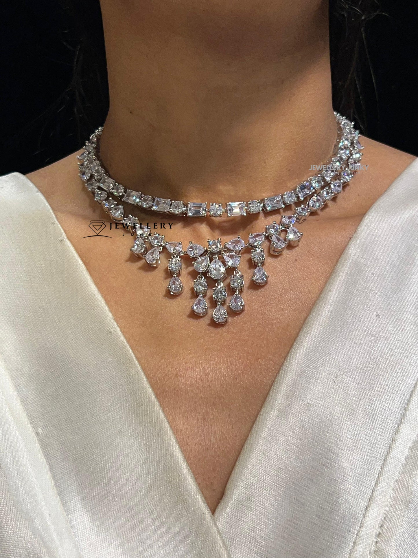 BETHANY DIAMOND NECKLACE