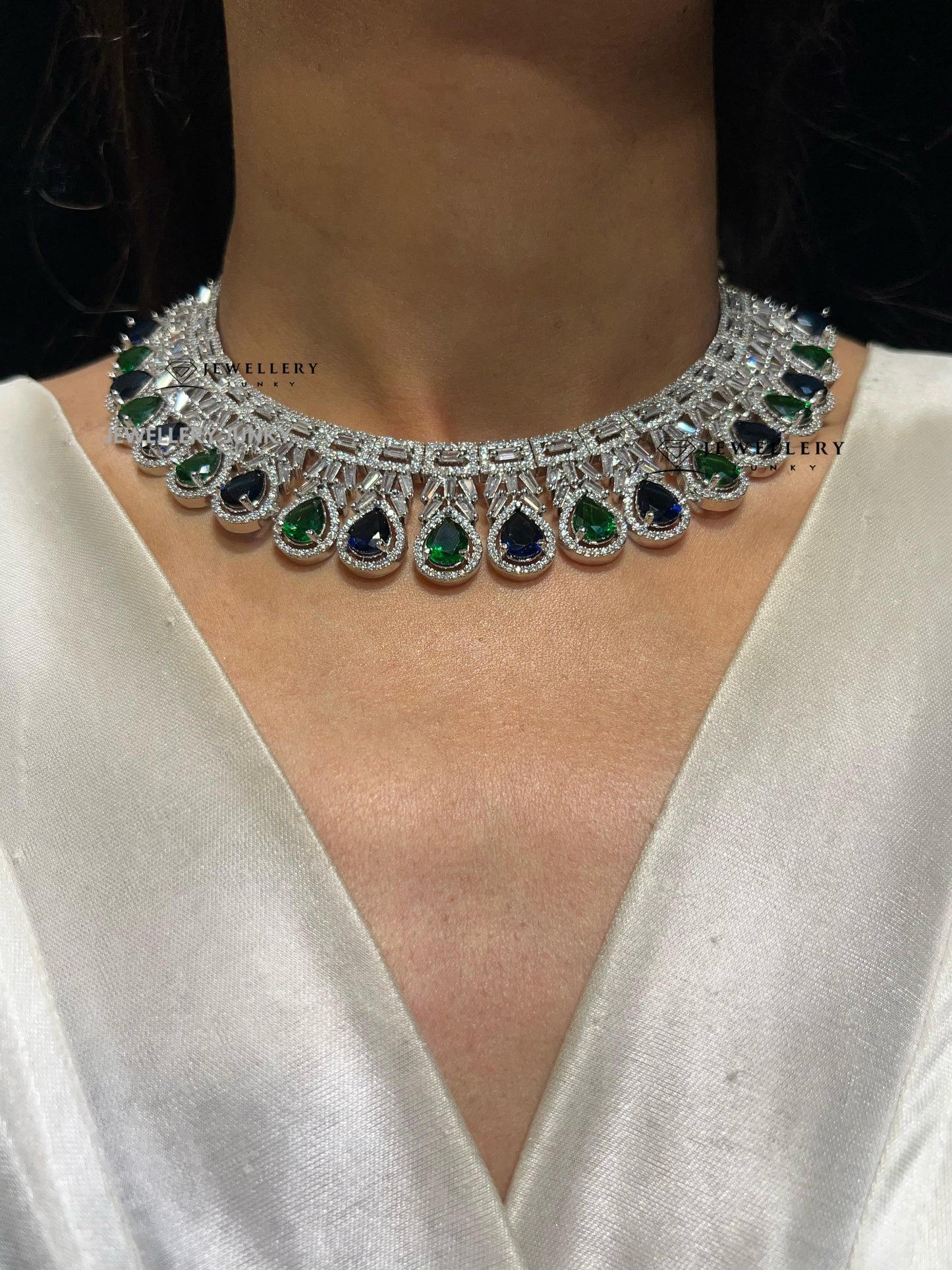 TAYTUM DIAMOND NECKLACE