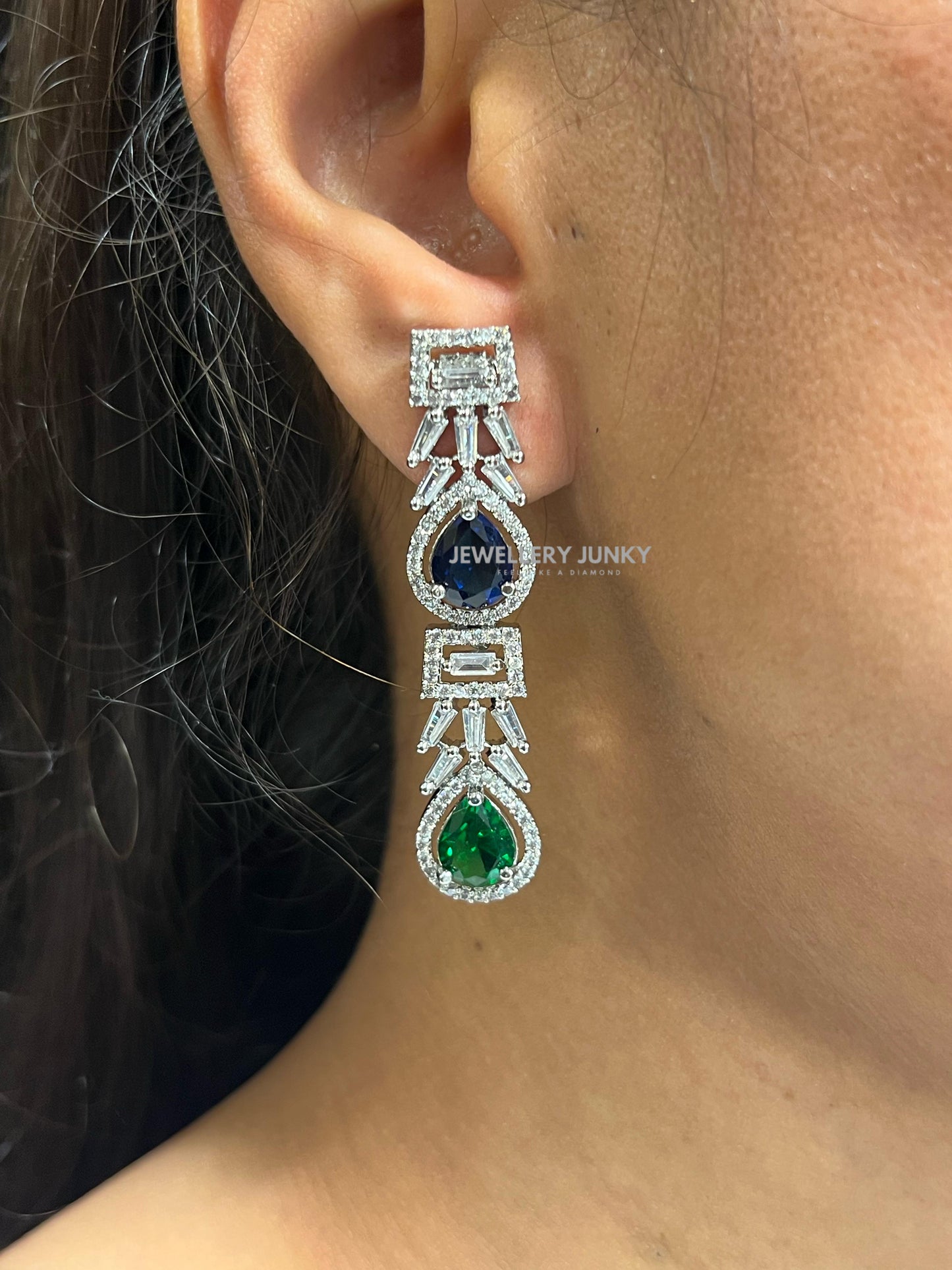 TAYTUM DIAMOND NECKLACE