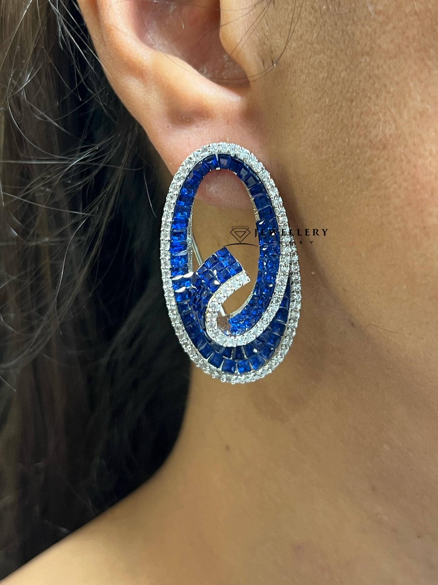 ANNALISE DIAMOND EARRING E-1459