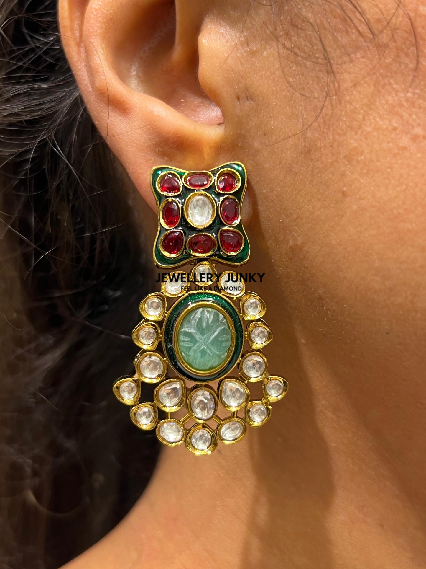 SUSMITA KUNDAN NECKLACE