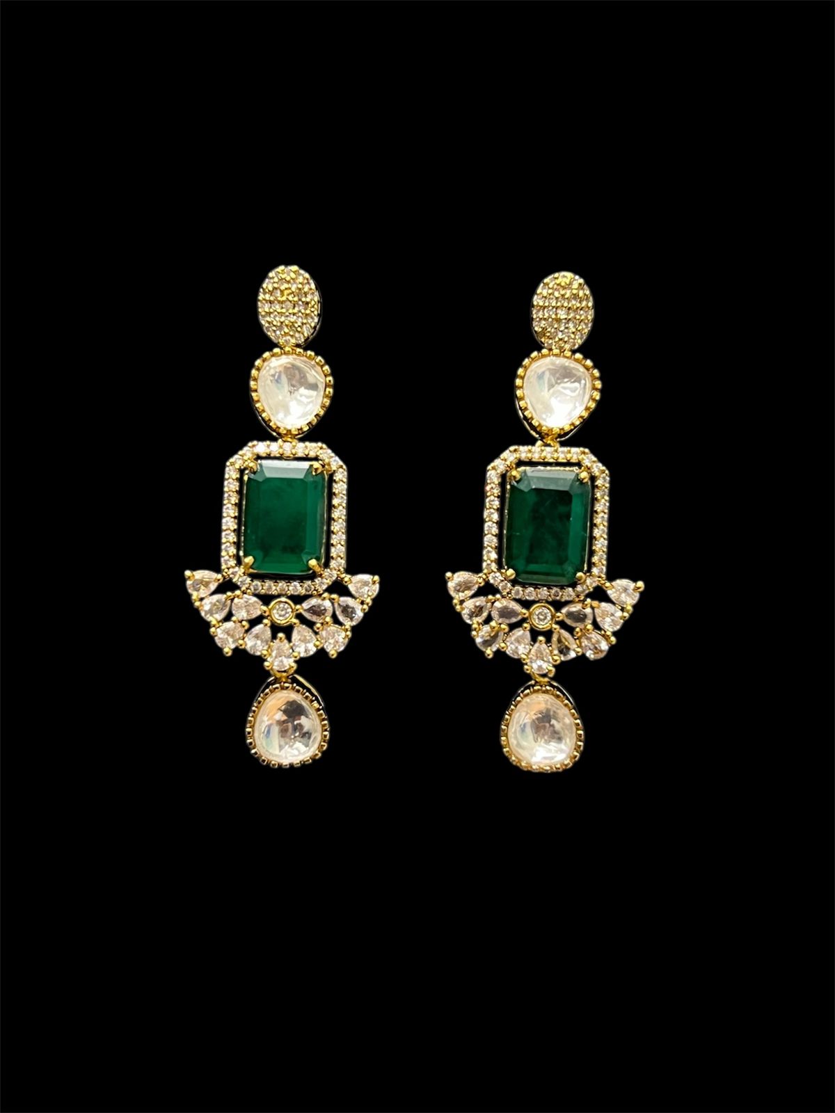 TEJAL KUNDAN NECKLACE