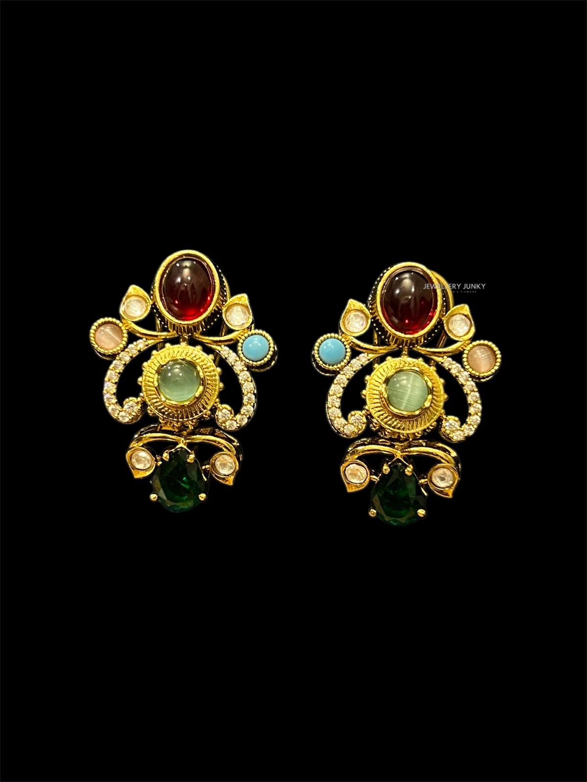 HAFSA KUNDAN NECKLACE