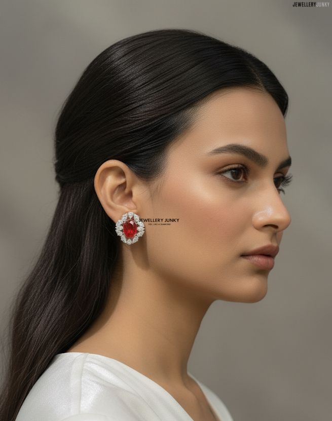 PRAKRITI DIAMOND NECKLACE