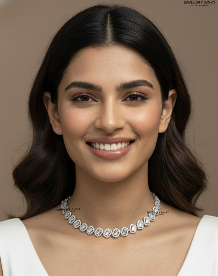 VAMIKA DIAMOND NECKLACE