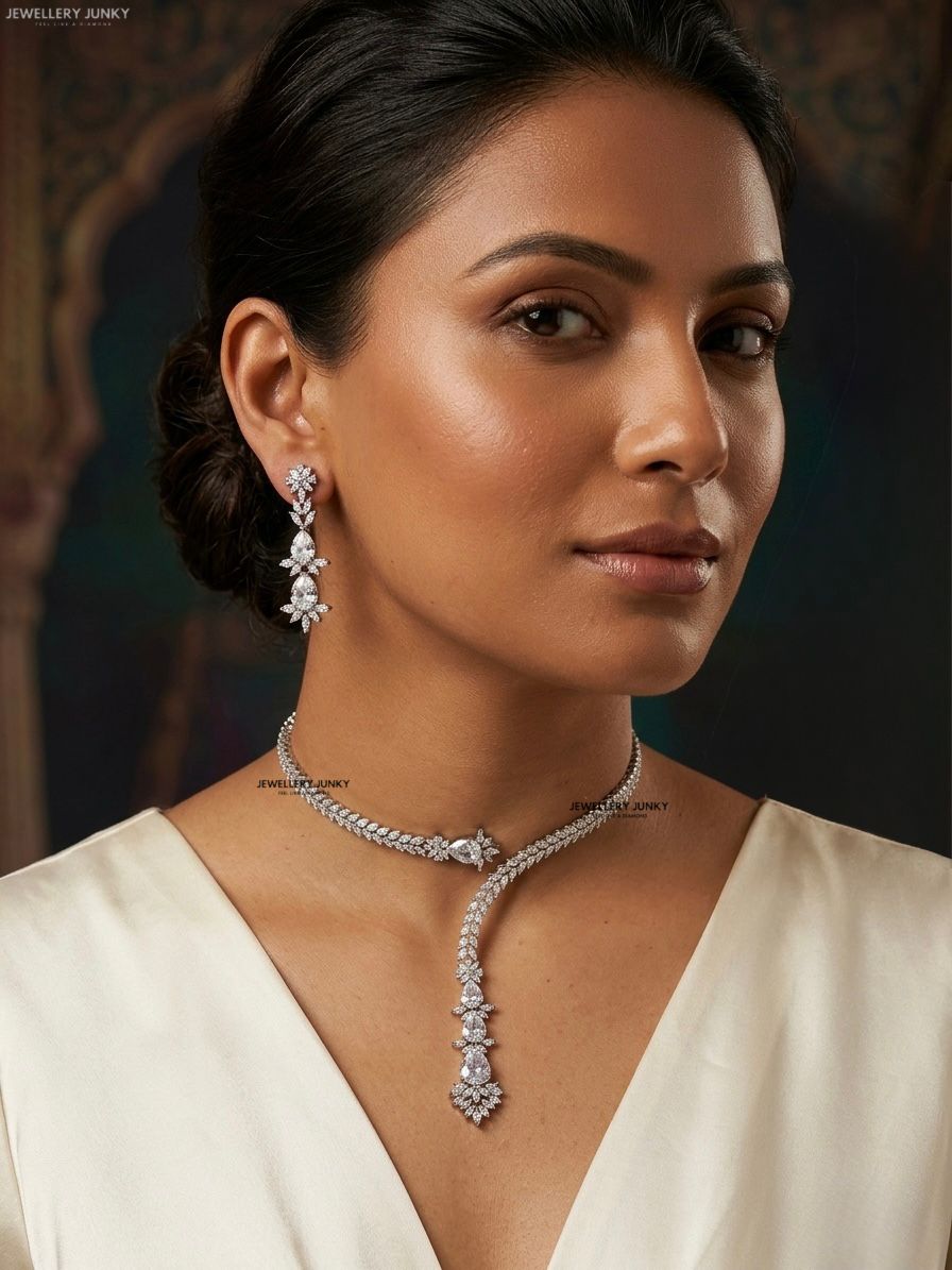 KARA DIAMOND NECKLACE