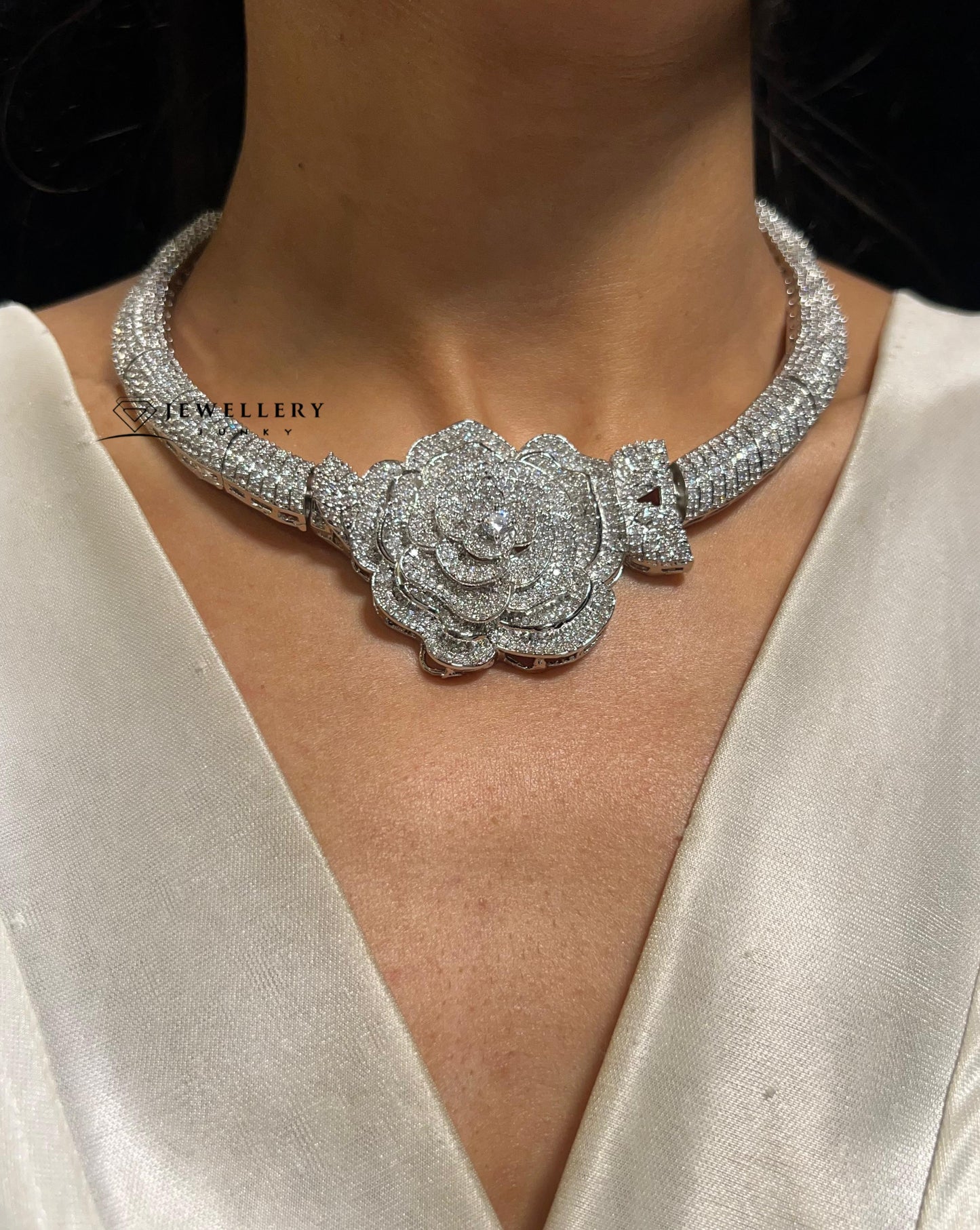 KATHERINE DIAMOND NECKLACE
