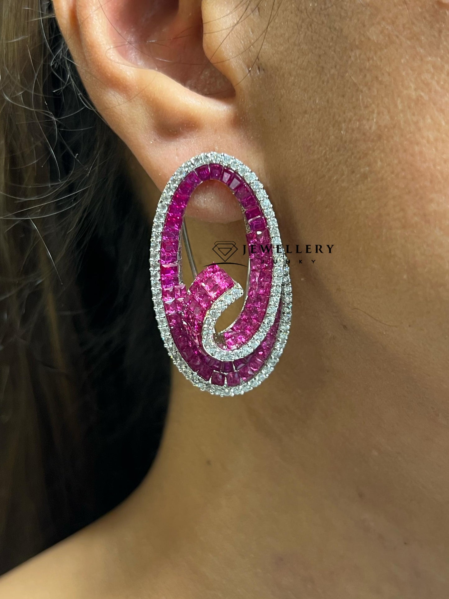 ANNALISE DIAMOND EARRING E-1459