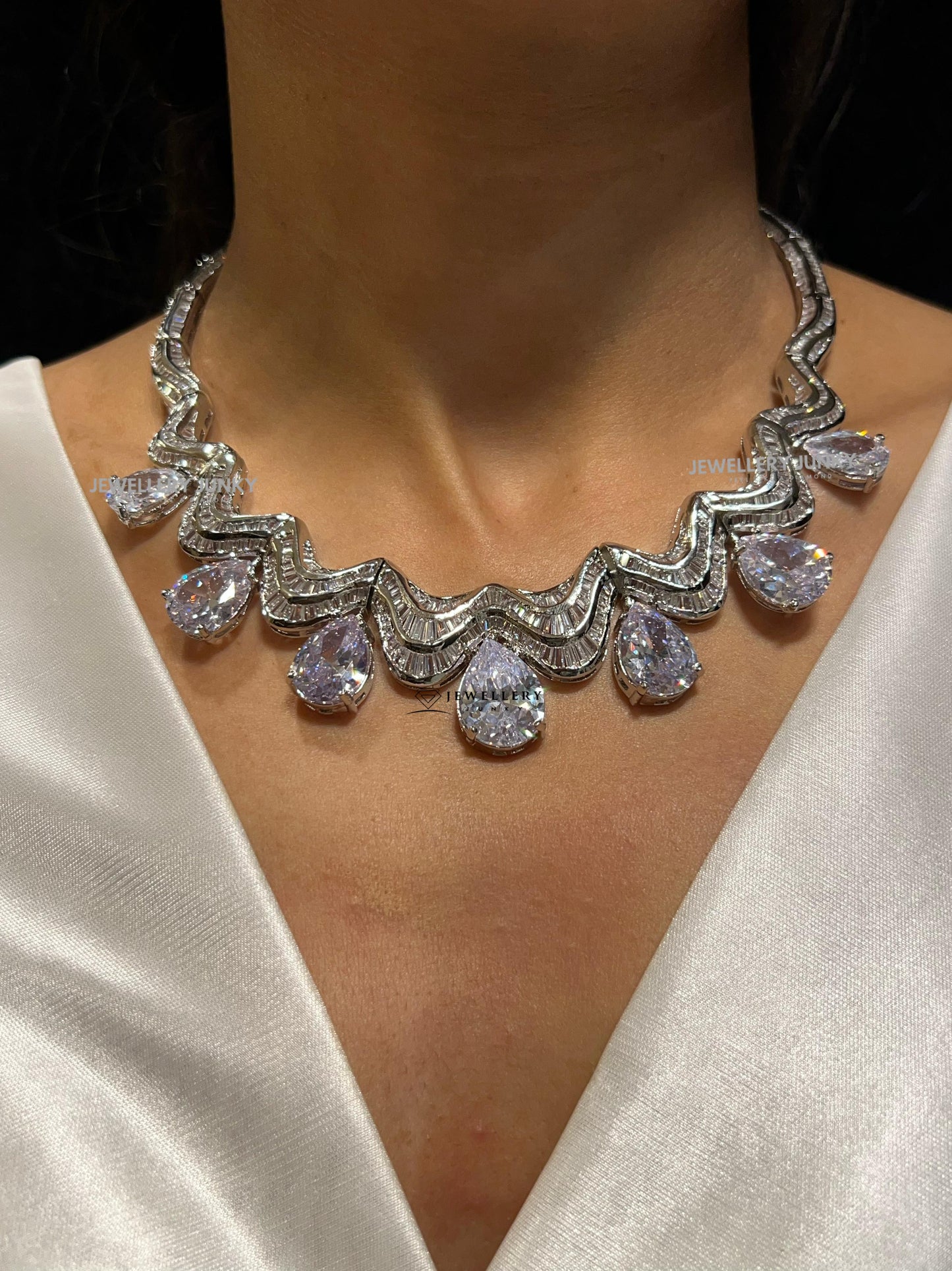 RIMSHA DIAMOND NECKLACE N-1532