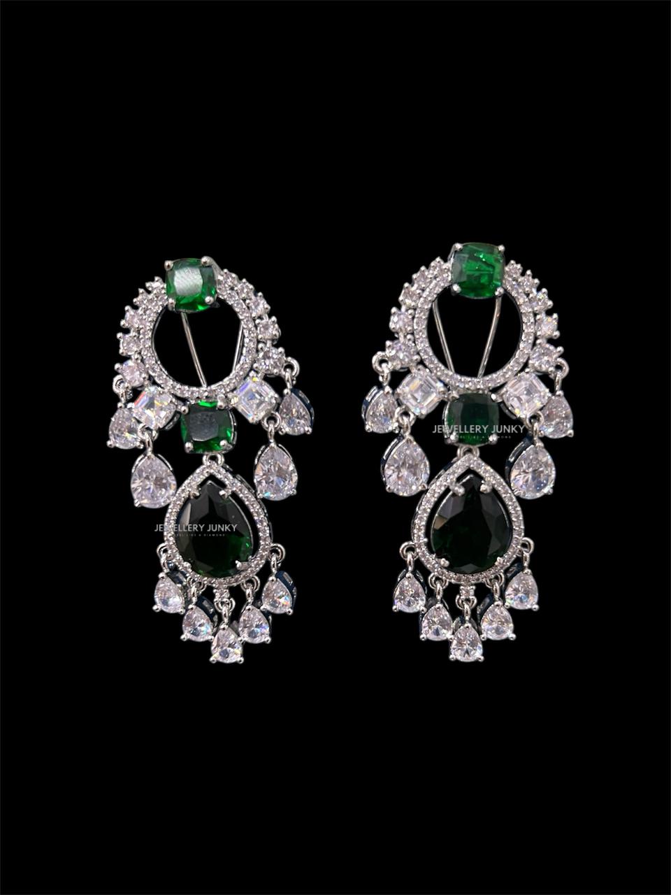 ROWAN DIAMOND NECKLACE N-1465