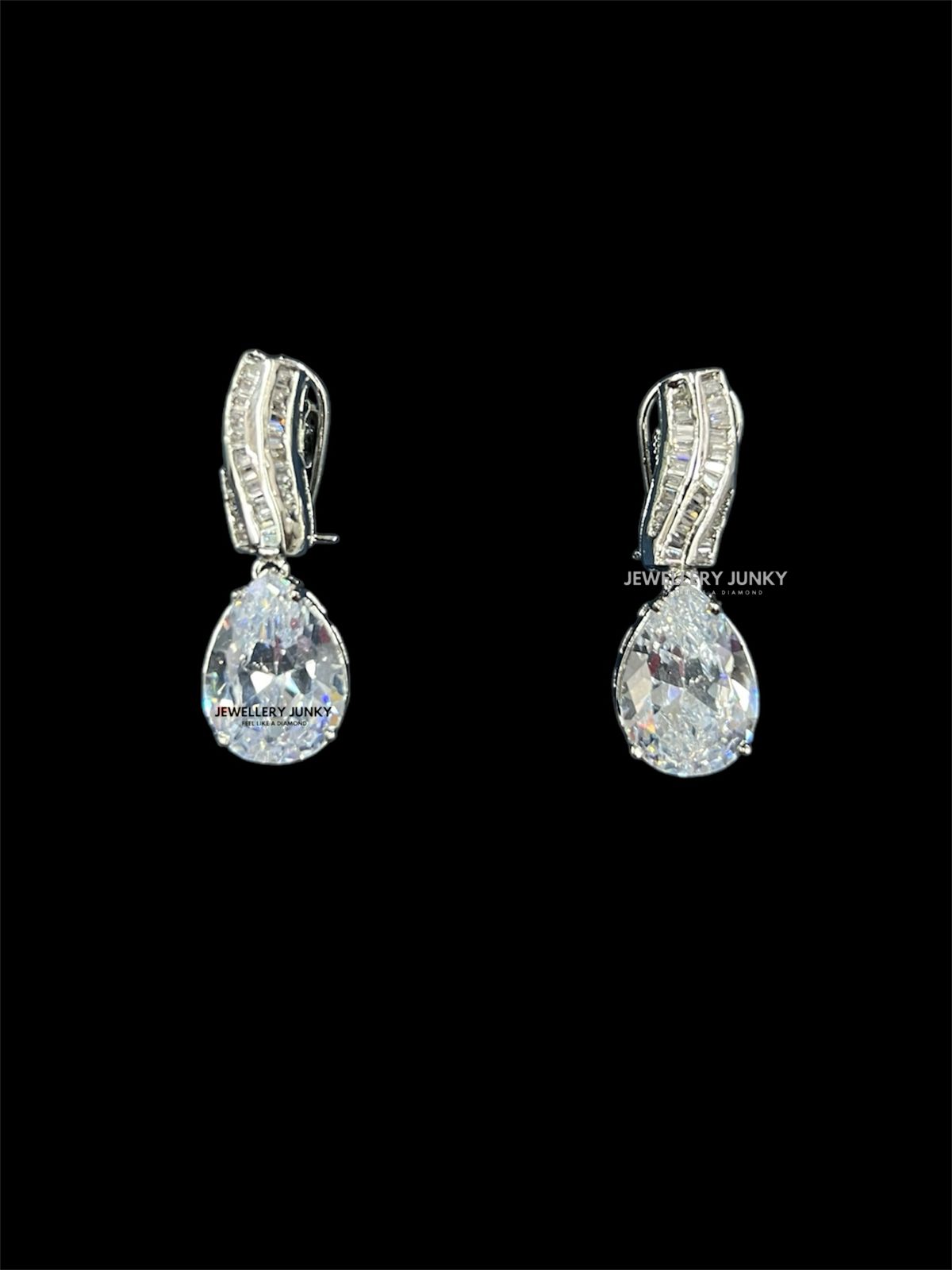 RIMSHA DIAMOND NECKLACE N-1532