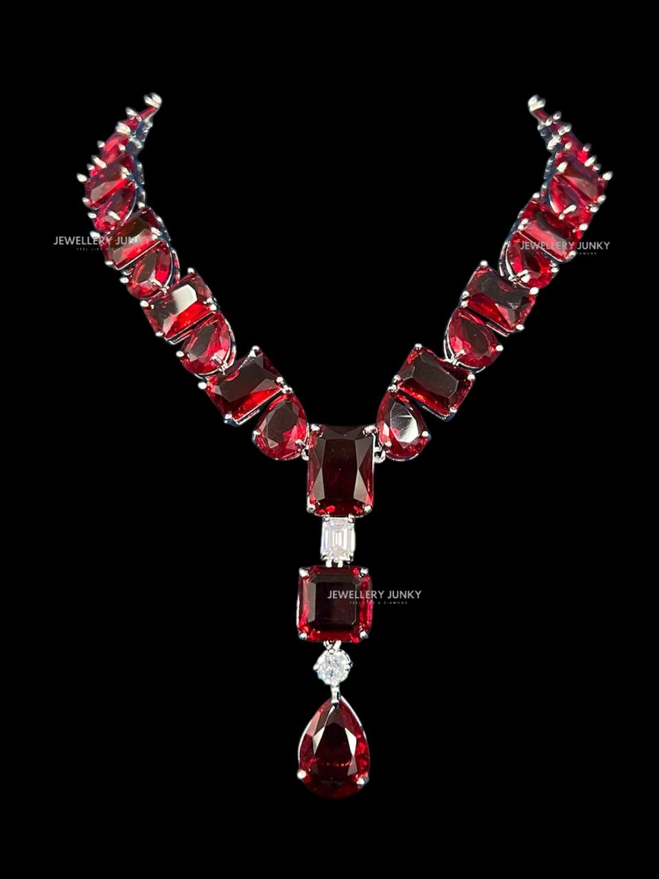 DANNA DIAMOND NECKLACE N-1483