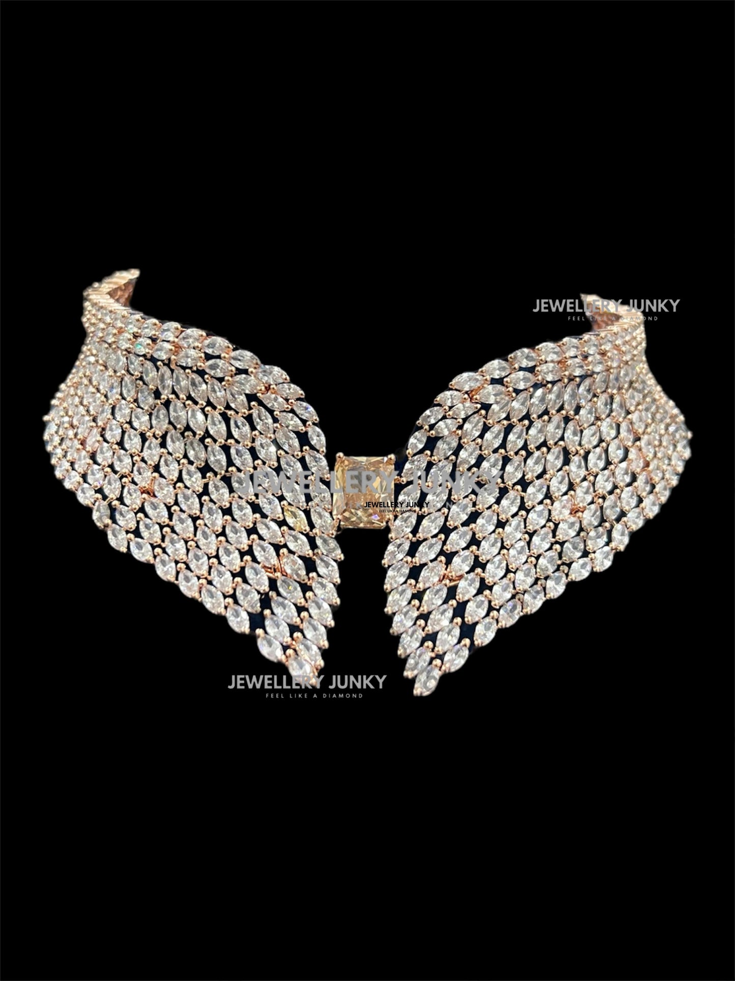 DARLE DIAMOND NECKLACE N-1062