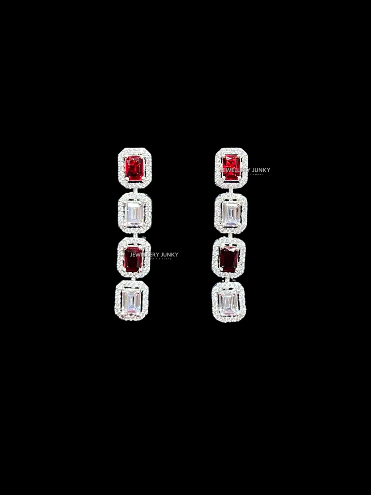 ASHWA RUBY NECKLACE