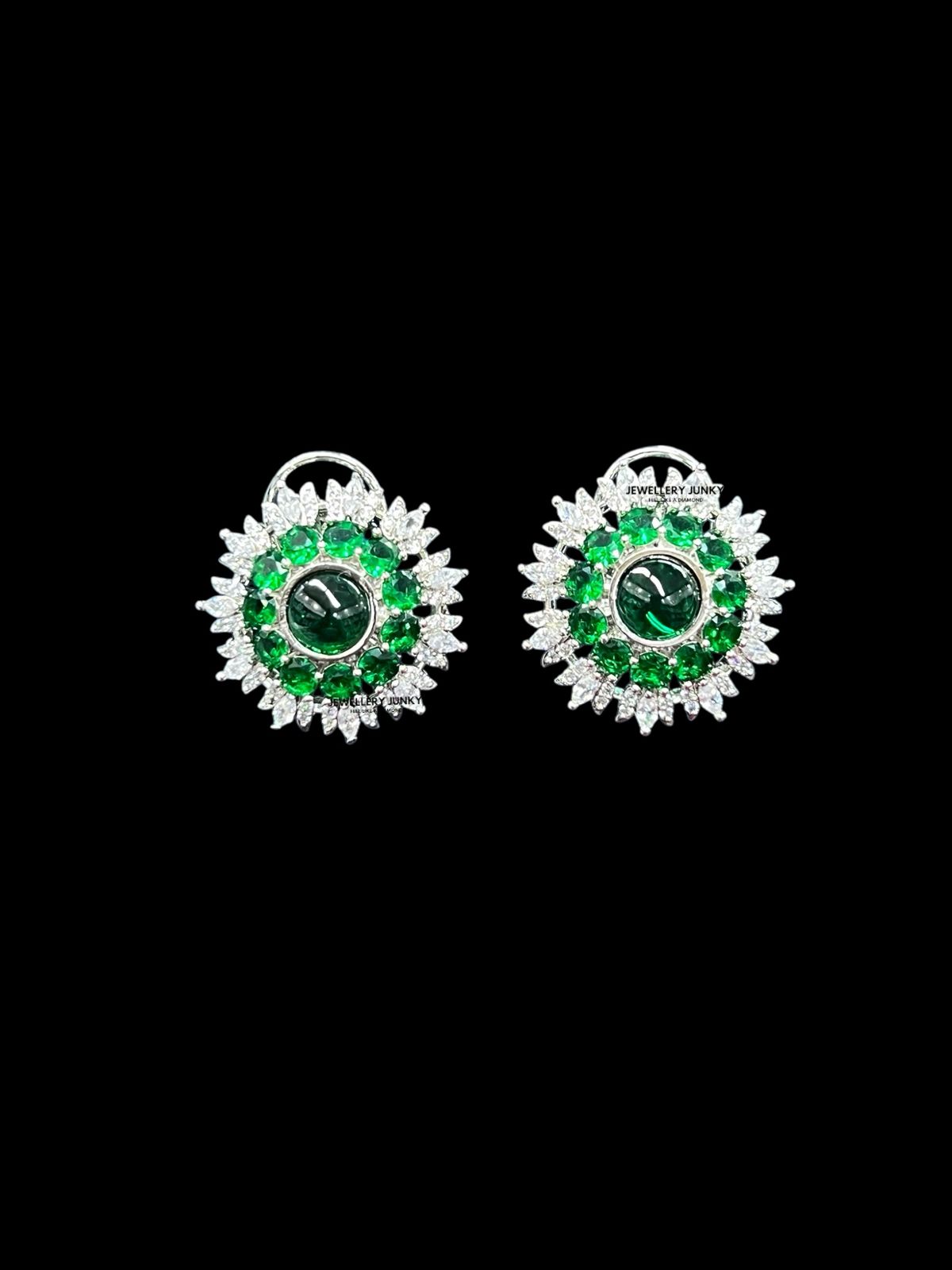 MALAIKA DIAMOND NECKLACE