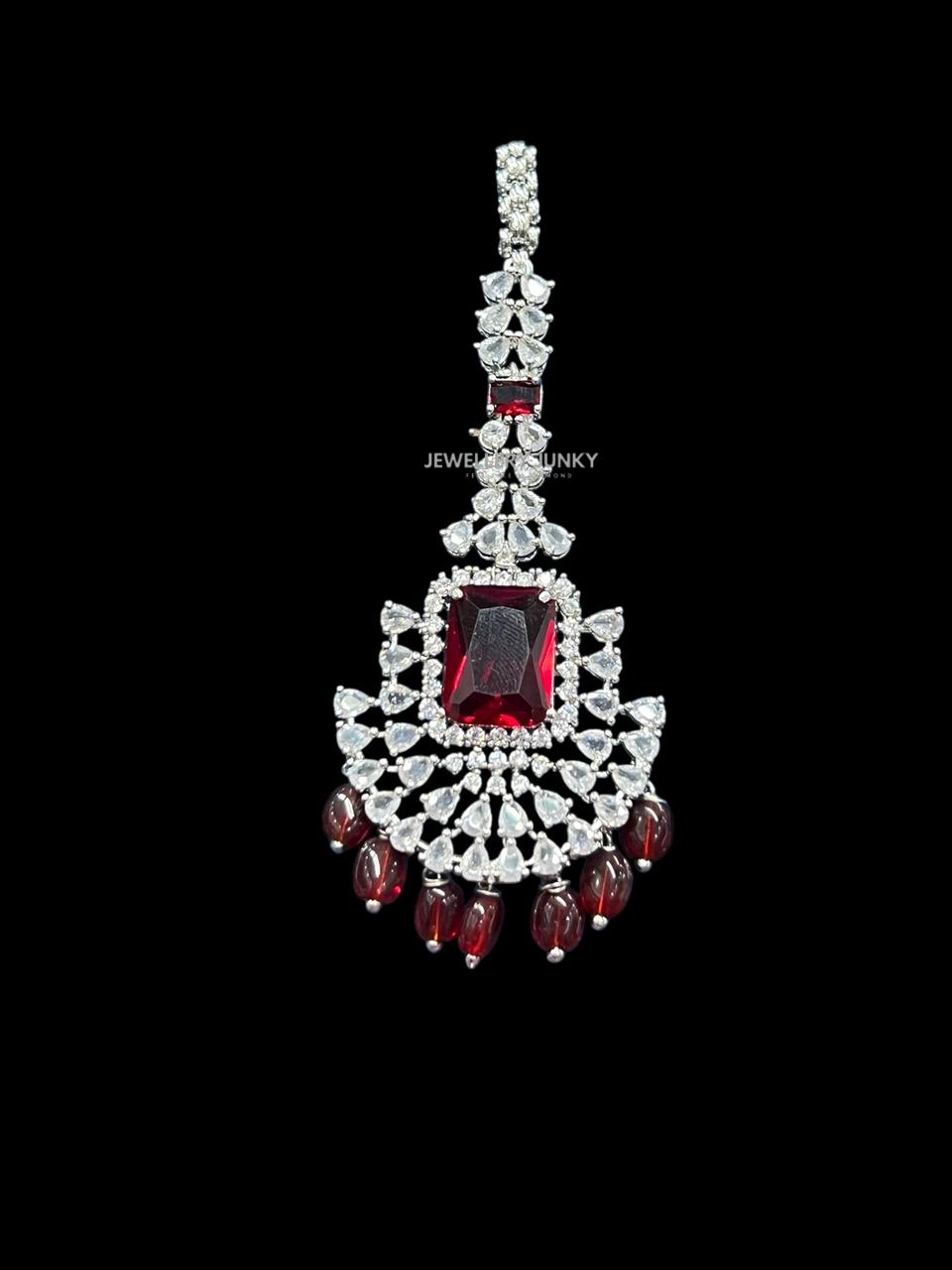 KIARA EMERALD BRIDAL CHOKER