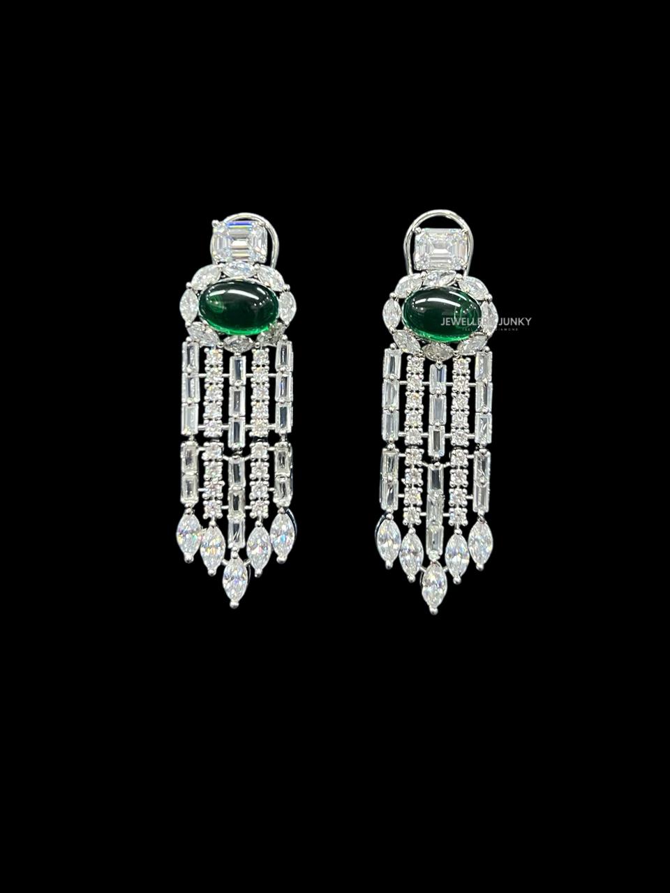 TWESHA DIAMOND NECKLACE