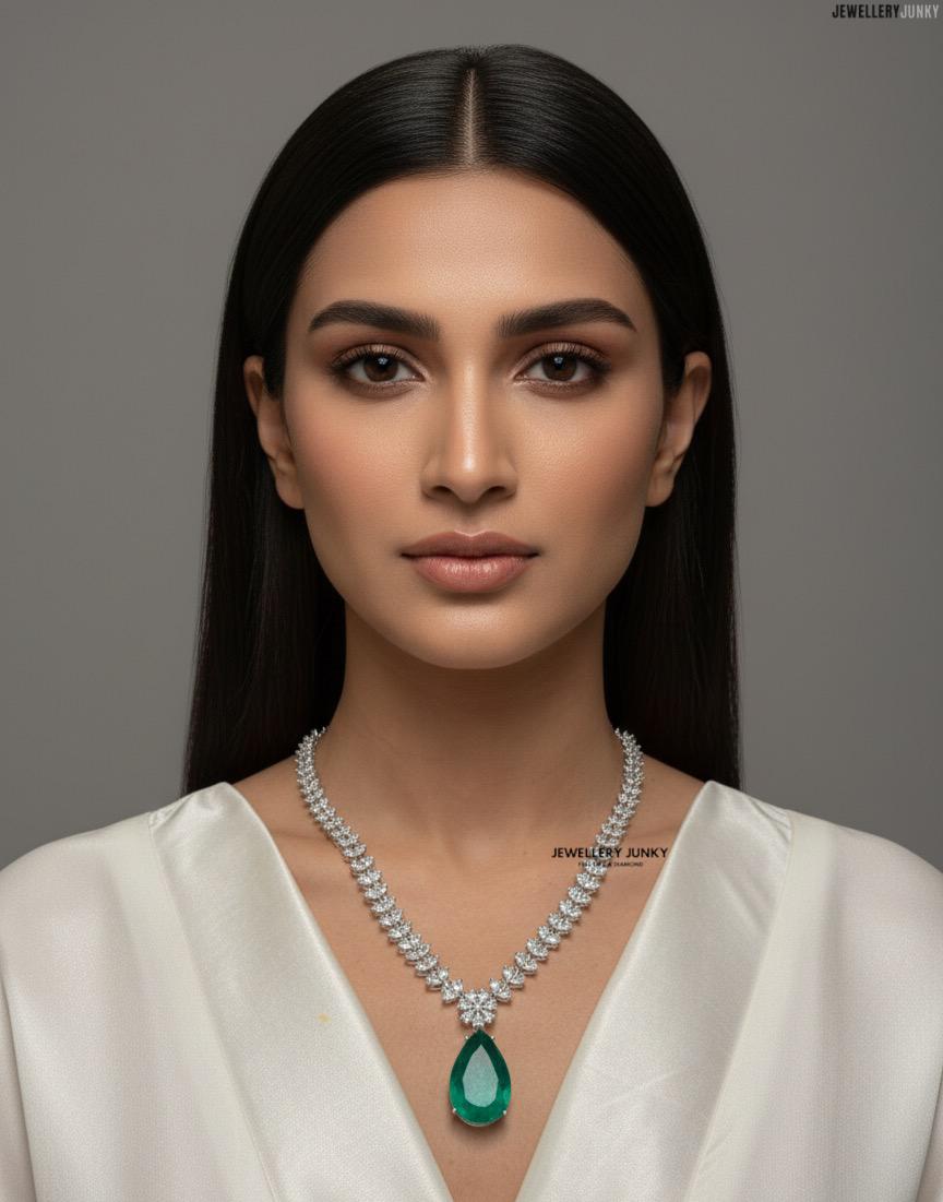 EDEN DIAMOND NECKLACE