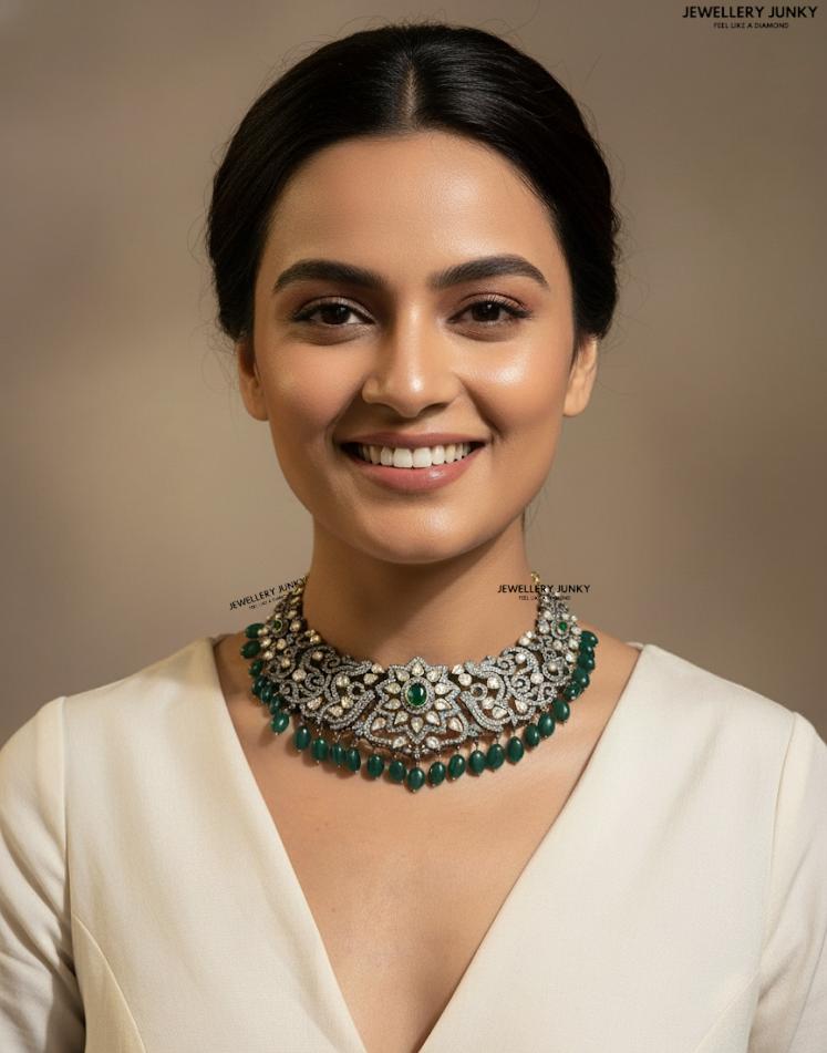 SNEH EMERALD KUNDAN NECKLACE