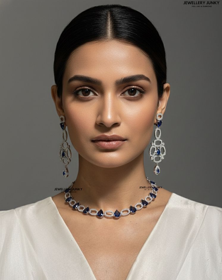 RIVKA DIAMOND NECKLACE