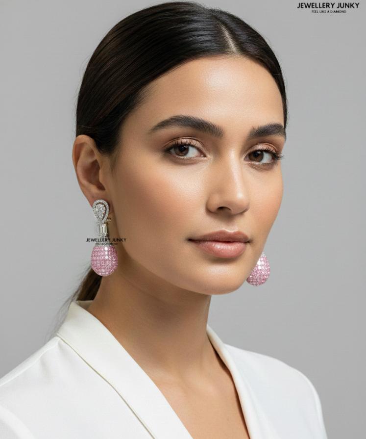 NESSA INVISIBLE DIAMOND EARRING E-1102