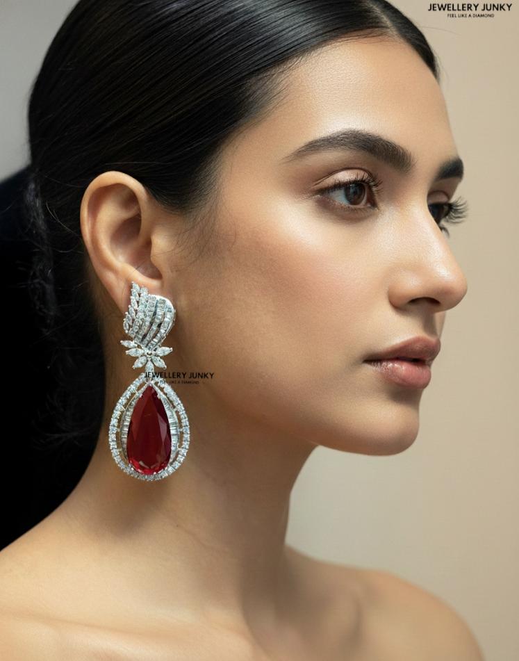 MAU DIAMOND EARRING