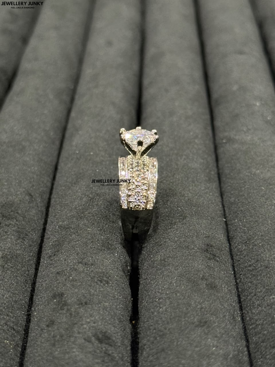 PRISHA DIAMOND RING