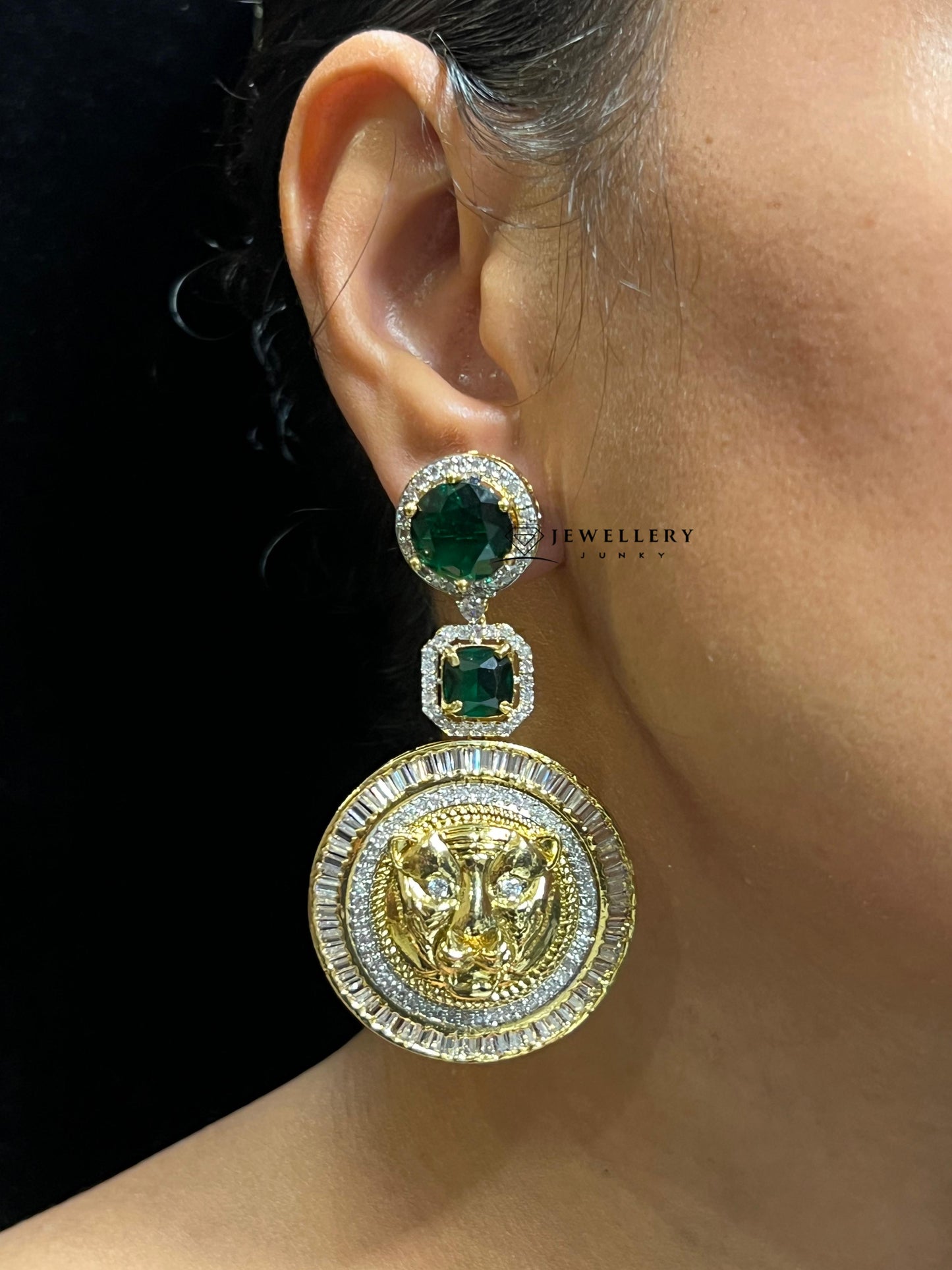NISHA KUNDAN EARRING