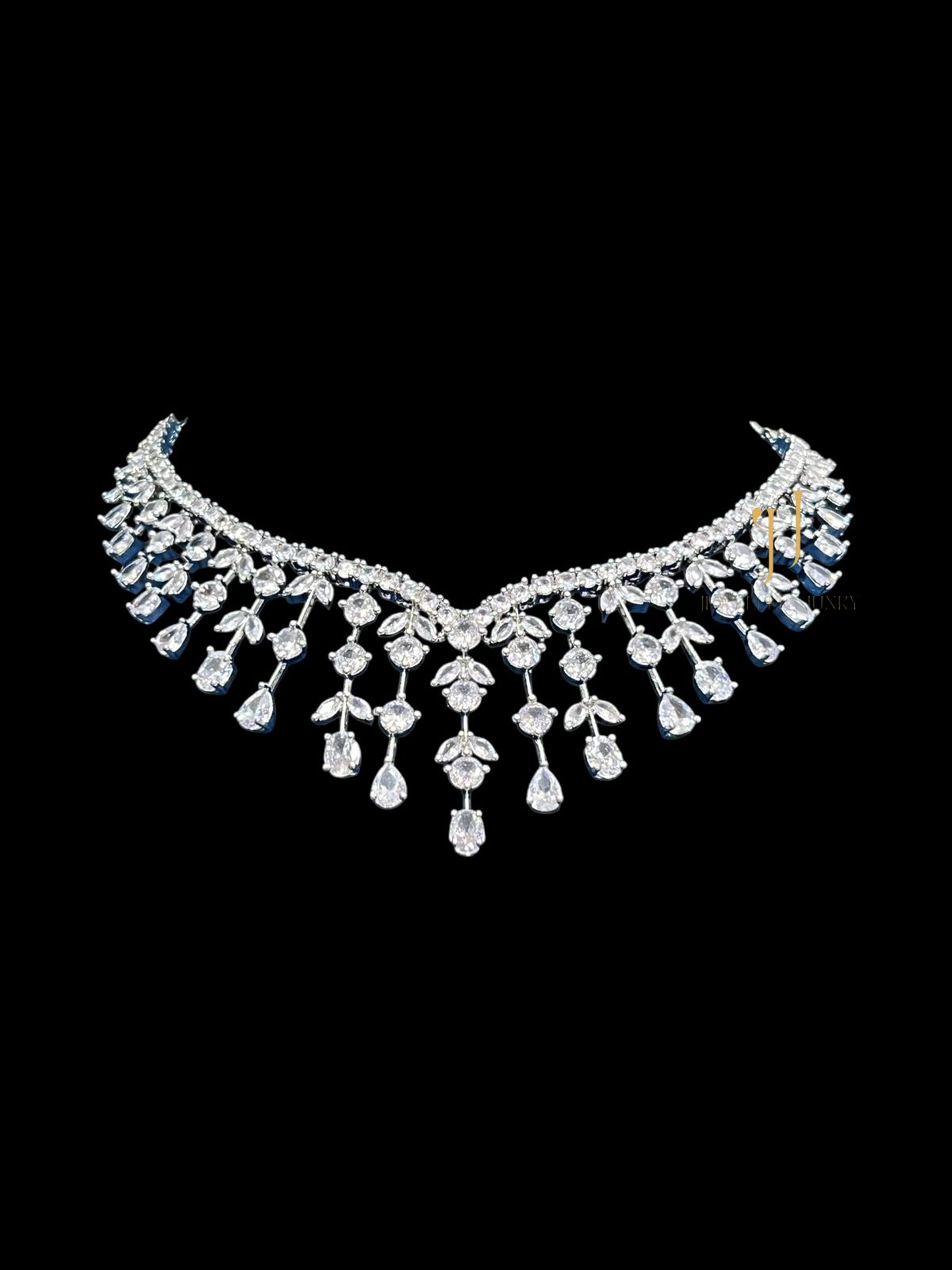 IMANI DIAMOND NECKLACE