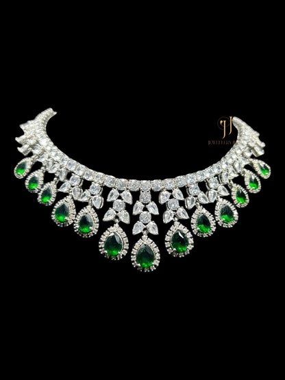 DELANEY DIAMOND NECKLACE