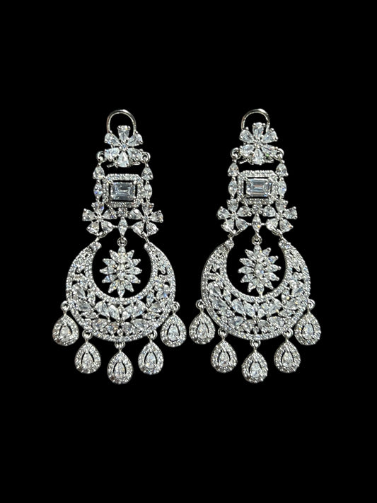 TRACEY DIAMOND EARRING E-1036