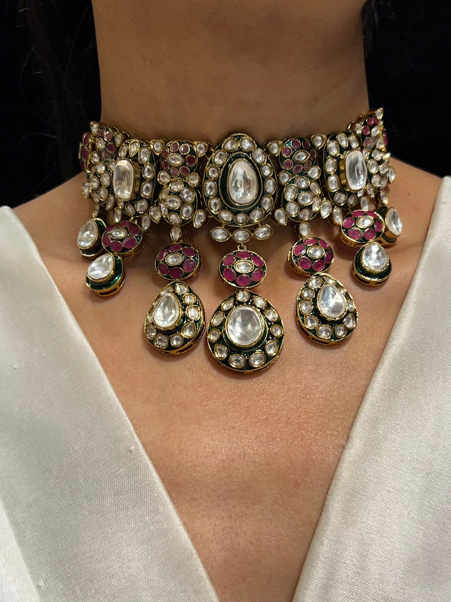 GEENA KUNDAN NECKLACE