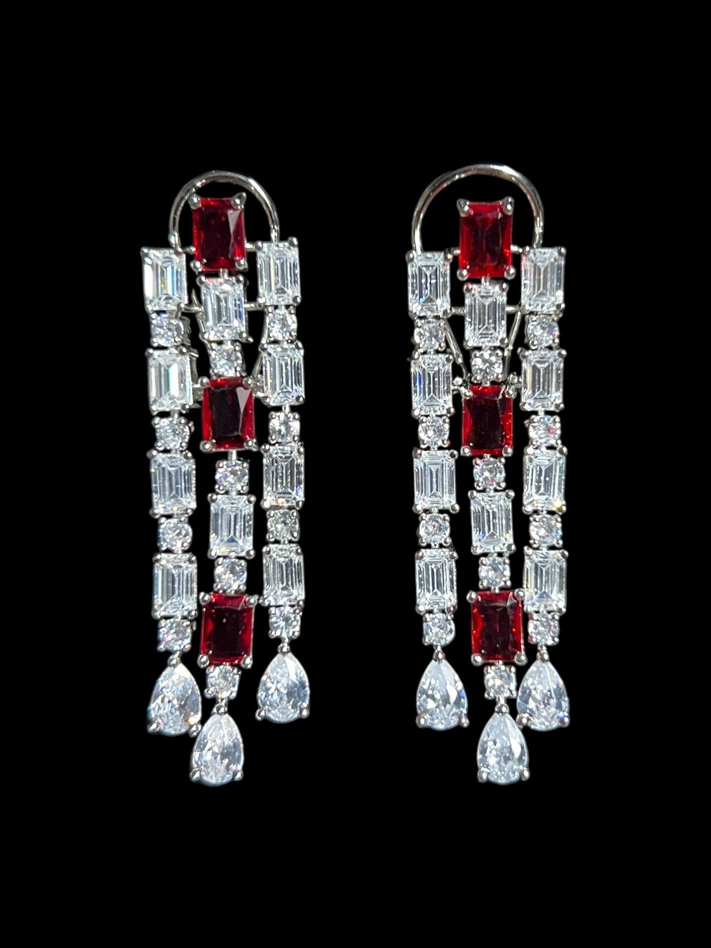 EMMA DIAMOND EARRING E-1002