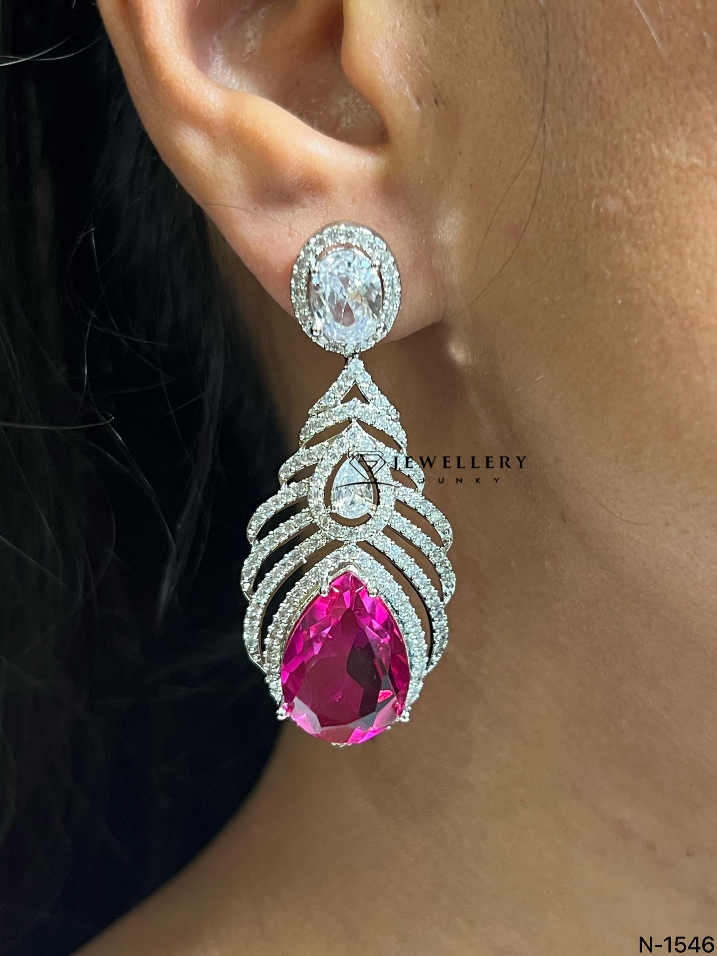 ADWETA DIAMOND NECKLACE N-1546