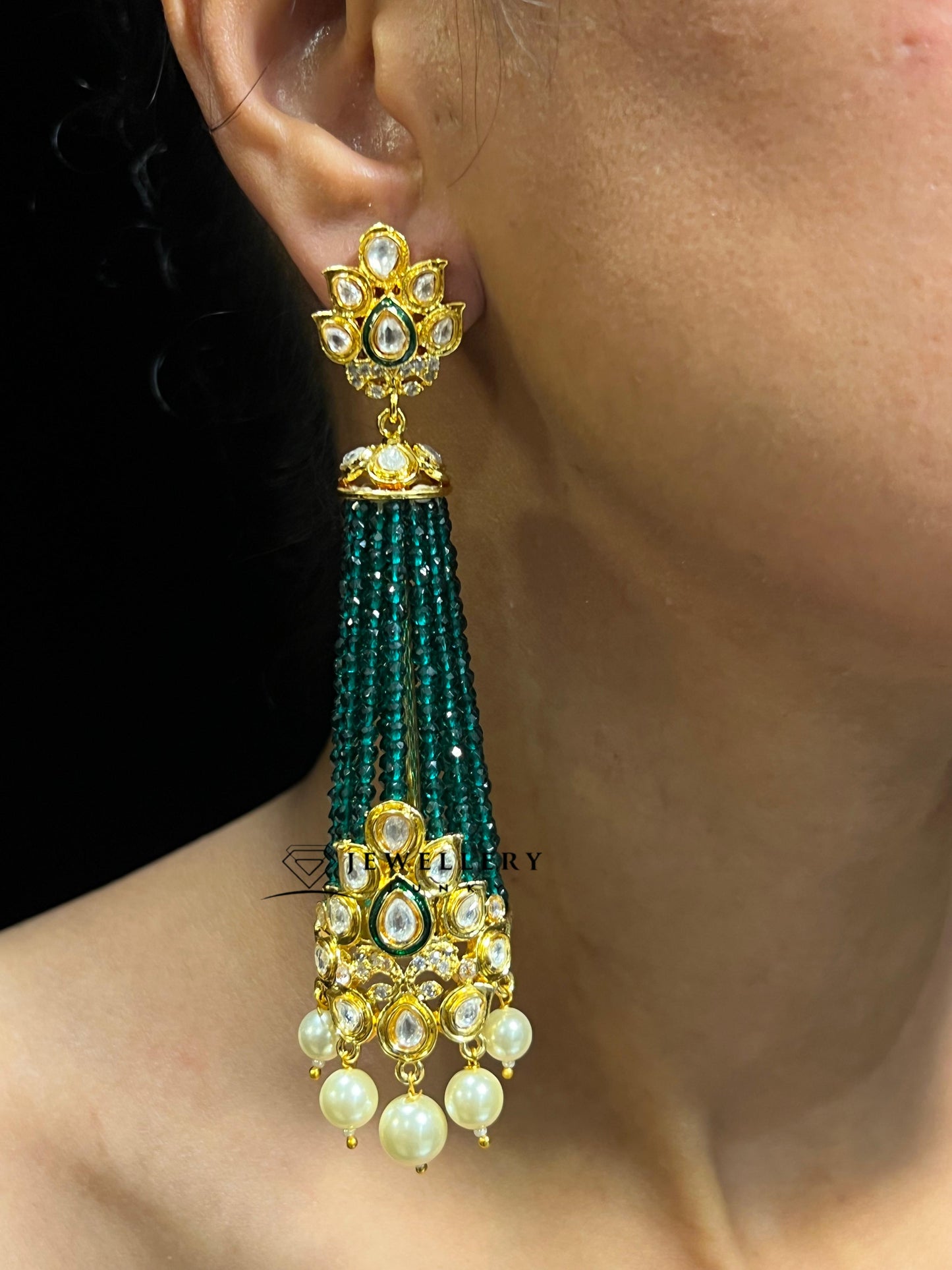 NAFISA KUNDAN EARRING