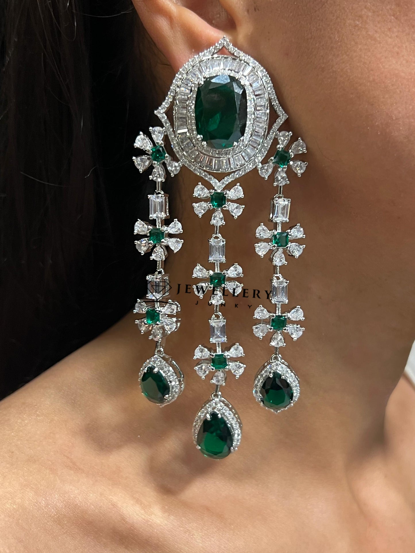 JAZZLYN DIAMOND EARRING E-1446