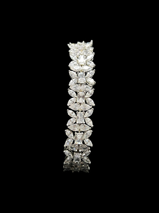 DEEANA DIAMOND BRACELET