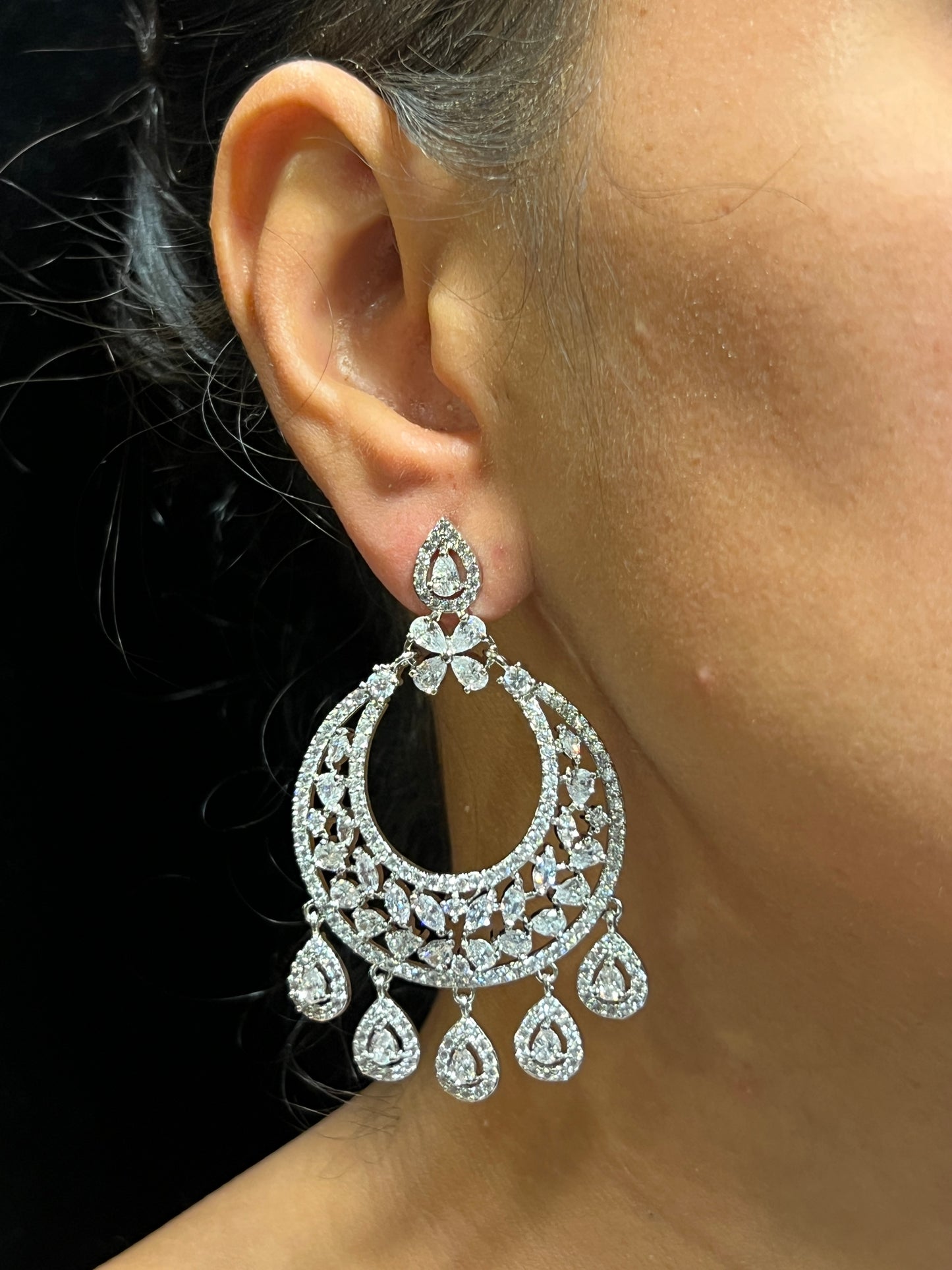 FERNANDA DIAMOND EARRING E-1045